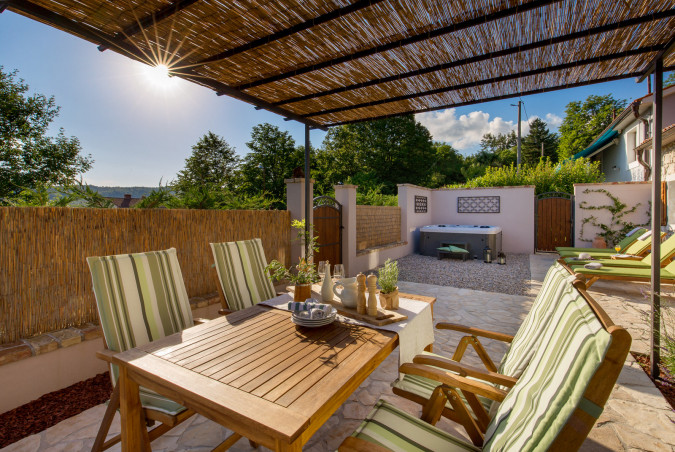 Villa Aurania, Traditional holiday house in Vranja, Istria Vranja