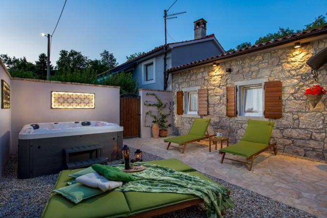 Villa Aurania, Traditional holiday house in Vranja, Istria Vranja